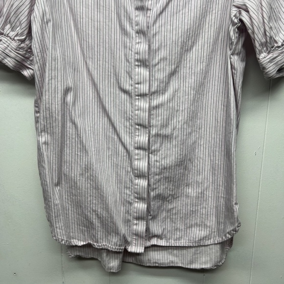 Something Navy Women's Button Down Striped Pink Short Sleeve Shirt Size Small - Picture 4 of 10